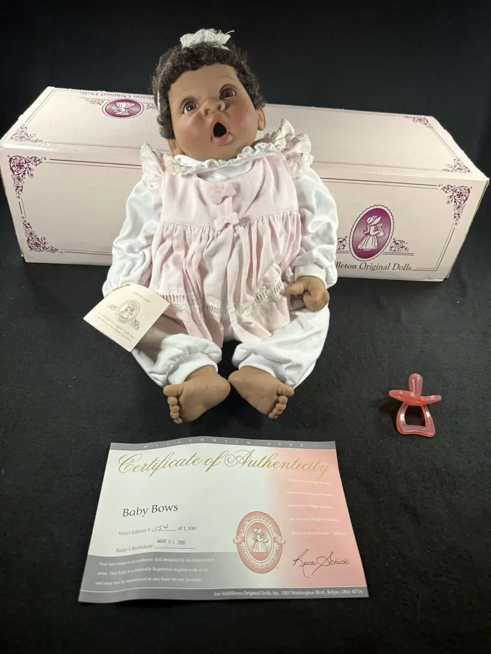 Lee Middleton Baby Bows Doll With Box And COA African American Vintage 1990s